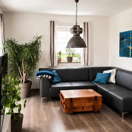 Apartamento Moderne Mit Garten Und Carport, Naehe Salzburg Thalgau